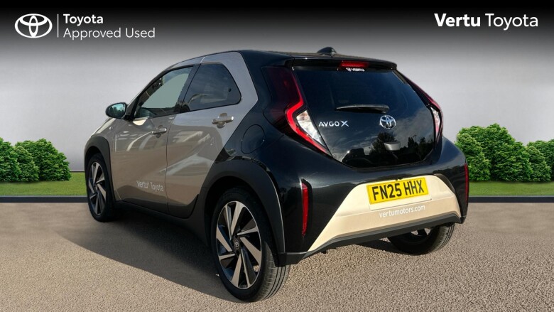 Toyota Aygo X 1.0 VVT-i Edge 5dr Petrol Hatchback